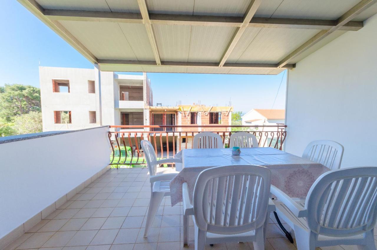 Apartments Slavica R Banjol Luaran gambar